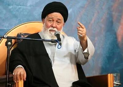 علم الهدی: بناست در مکه در صف طواف، زنان برهنه در کنار مردها طواف کنند؟ / با آزادی ناروا و به ناحقی که در مملکت برای بی‌حجابی ایجاد کردند، الان در خیابان‌ها شاهد عریانی و برهنگی هستیم