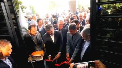 ساختمان جدید بانک ملی شعبه کاشان توسط رئیس کل بانک مرکزی افتتاح شد