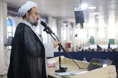 امام خمینی (ره)؛ نفس زکیه‌ای که انقلاب را رهبری کرد
