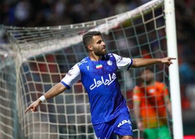 پیراهن قهرمانی مرادمند به ستاره سینما رسید - پارس فوتبال