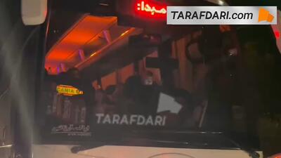 رفتار عجیب هواداران استقلال با مازیار زارع! - پارس فوتبال