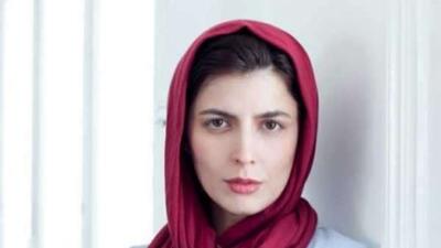 نگاهی به دکوراسیون خانه شیک و زیبای لیلا حاتمی / از تابلوهای هنری و وسیله های دکوری تا  پنجره های سرتاسیر