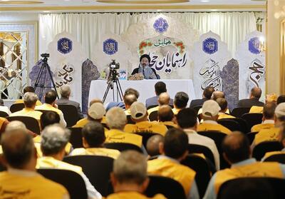 آیت‌الله صافی گلپایگانی آرزو می کردند خادم حاجیان باشند - تسنیم