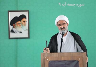 امام‌جمعه سمنان: کار اقتصادی برای مدیران ممنوع! - تسنیم