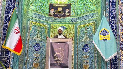 امام خمینی (ره) با توکل به خدا طاغوت را شکست داد