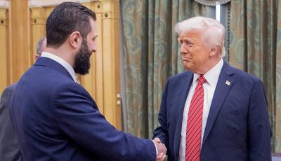 فقط کافی است با ما باشید، برچسب تروریسم پاک می‌شود!