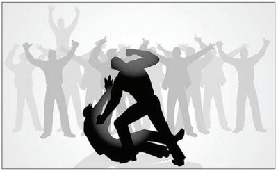 وقتی زنی فریاد می‌زند، تماشاچی نباشید