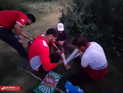 مصدوم شدن یک نفر بر اثر سقوط از ارتفاع در چشمه دوزری کرمانشاه