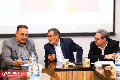 نماینده مردم محلات و دلیجان : شبکه بهداشت و درمان محلات نیاز به حمایت ویژه مسئولین دارد
