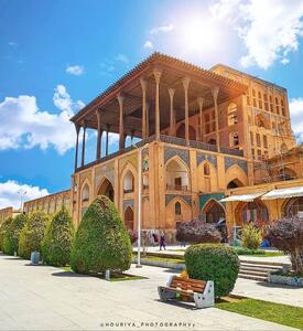 عکس/ چشم اندازی بی نظیر از عمارت عالی قاپو با ستون‌های غول پیکر | اقتصاد24