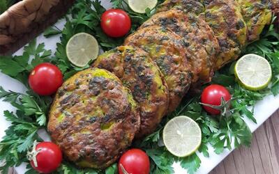 با این سه سبزی یک کوکوی خوشمزه و سالم درست کنید!