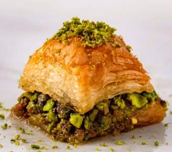 طرز تهیه باقلوای خانگی به روش استانبول