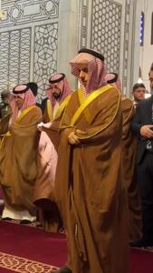 ببینید، وزیر خارجه عربستان امام جماعت مسجد اموی دمشق شد