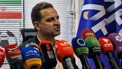 مصطفی زارعی: برای مجوز حرفه‌ای حق پخش لازم نیست اما درآمد باشگاه‌های برتر دنیاست