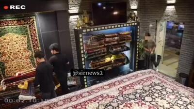 ترفند باورنکردنب یک دزد برای سرقت فرش دستباف ۴۵۰ میلیونی در مشهد؛ خوشتیپ!