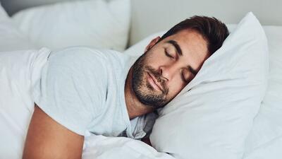 چند ساعت خواب برای بدن ضروری است؟