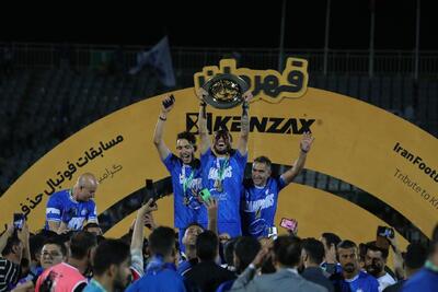 ۳۹ عدد جدید تاریخ استقلال؛ مجتبی آبی‌ها را به پرسپولیس رساند! - پارس فوتبال