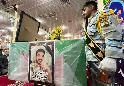 قشم غرق در ماتم؛ وداع باشکوه با شهید مرزبانی - تسنیم