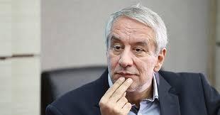 گلایه کفاشیان از تاج روی آنتن زنده: ایشون اجازه نداد من برم!
