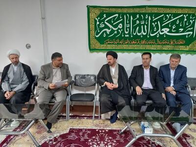 دیدار مدیرکل کمیته امداد استان قزوین با امام جمعه شهرستان آوج 