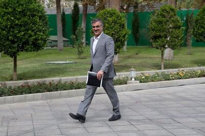 رئیس‌کل بانک مرکزی برای شرکت در اجلاس شانگهای راهی چین شد