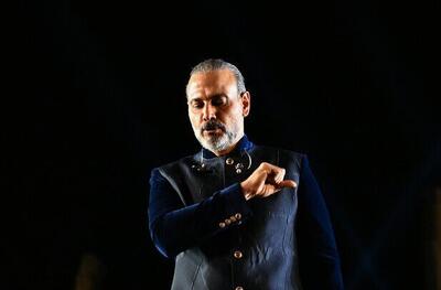 کنسرت‌ علیرضا قربانی ۴ شب دیگر تمدید شد