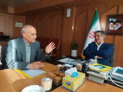 استاندار مرکزی: خدمات بیمه سلامت جلوه‌ای روشن از تحقق عدالت در حوزه درمان است