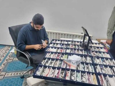 کیمیاگرانی که روشنایی را در مستضعفان جست‌وجو می‌کنند