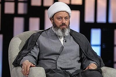 راستی آزمایی حضور غلامرضا قاسمیان در تجمعات اعتراضی مقابل سفارت انگلیس و عربستان در تهران/ در تجمع مقابل سفارت سوئد هم بوده است