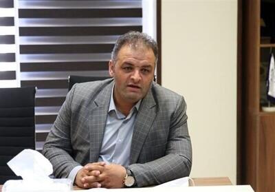انوشیروانی: برای رسیدن به کرسی‌های بالاتر در جهان باید پله پله پیش رفت