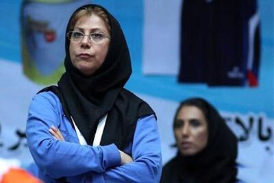 خزانی:«لی» نتیجه بگیرد پای او را می‌بوسم؛ یک هندبالی مدیر والیبال شده! - پارس فوتبال