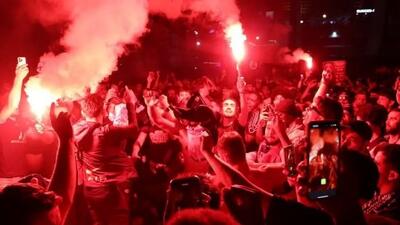 جشن قهرمانی پاری  سن ژرمن در فرانسه کشته داد!