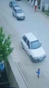 فیلم تصادف دلخراش پراید با کودک در سه‌گرکان