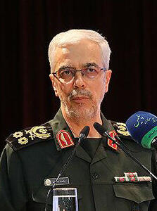 حمله «سوپرتندروها» به رئیس ستاد کل نیروهای مسلح