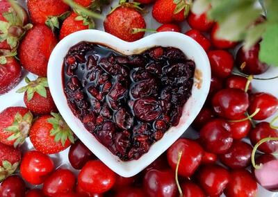 آموزش تهیه ترشک آلبالو تازه