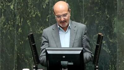 بادامچی: مردم از تحریم‌های تلنبار شده، ناراضی هستند