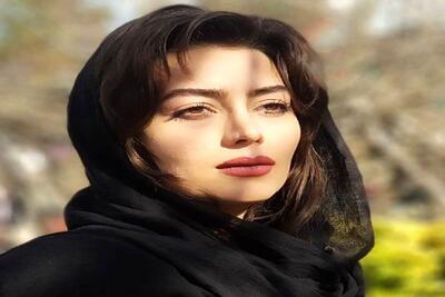 استایل تابستانی هدیه بازوند با رنگ فیروزه ای وایرال شد+تصویر