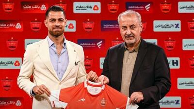 پورعلی‌گنجی با پرسپولیس تمدید کرد