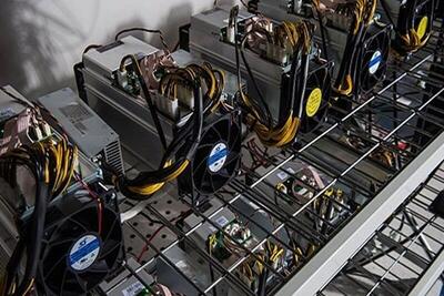 ۳۶ دستگاه ماینر استخراج بیت‌کوین در نمین کشف شد