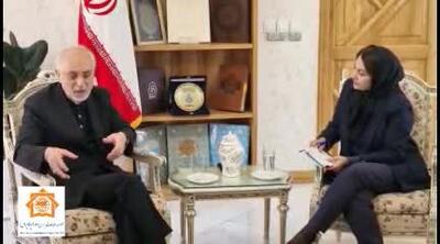 پاسخ دکتر صالحی در خصوص امکان استفاده از سلاح هسته‌ای توسط ایران