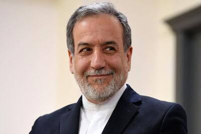عراقچی: حجم تبادل تجاری ایران و مصر افزایش می‌یابد