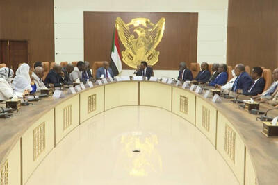 کابینه سودان منحل شد