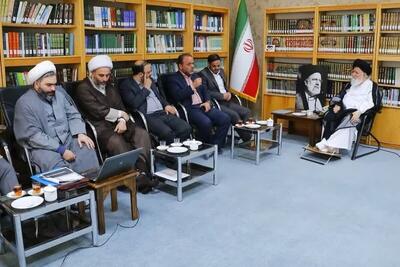 آیت الله علم الهدی: بهبود ارتباط زوجین با آموزش و مشاوره صحیح خانوادگی | تأکید بر مسئله حجاب برای حفظ سلامت خانواده‌هاست