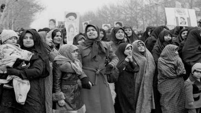 بازخوانی مجاهدت‌های زنان از منظر امام خمینی(ره)
