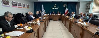 نشست مجمع نمایندگان ادوار استان همدان با حضور وزیر دادگستری/ رحیمی: اگر نحوه حکومت‌داری خود را تغییر ندهیم نمی‌توان بر مشکلات فائق آمد