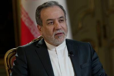 عراقچی : پیشنهاد آمریکا شفاف نیست و ابهامات زیادی دارد / روزهای آینده بر اساس اصول و منافع ایران پاسخ خواهیم داد.
