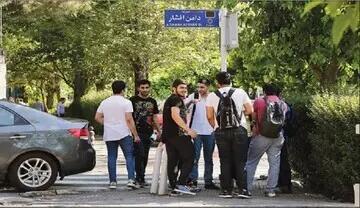 کیهان: دلیل لذت نبردن دهه عشتادی ها از زندگی اینستاگرام است