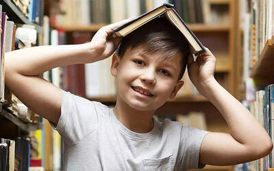 چرا دیگر کودکان رمان‌های بلند نمی‌خوانند؟