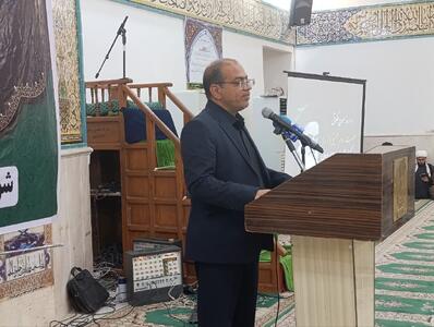 فرماندار زابل: مکتب امام‌خمینی(ره) را باید به نسل جوان منتقل کنیم