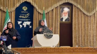 مهاجرانی: دولت میز مذاکره را ترک نخواهد کرد